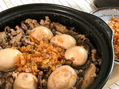 參考食譜 : 香菇肉燥 不小心把整鍋飯吃光光啦!!
