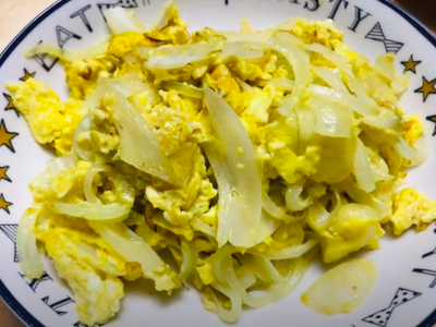 【家常菜】洋蔥炒蛋