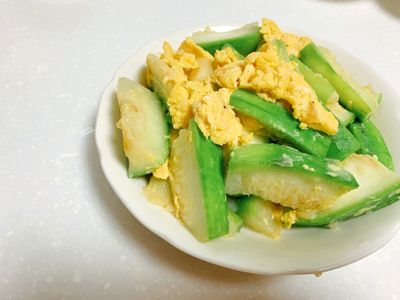 滑蛋炒絲瓜［可做寶寶副食品］