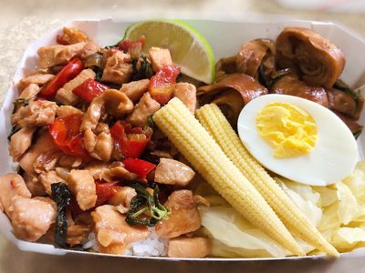 參考食譜 : 泰式打拋雞胸肉