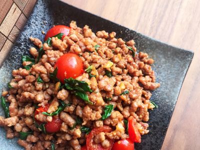 參考食譜 : 打拋豬