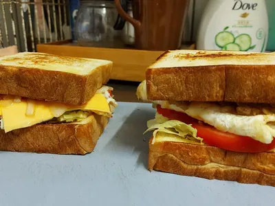 洋蔥豬肉三明治