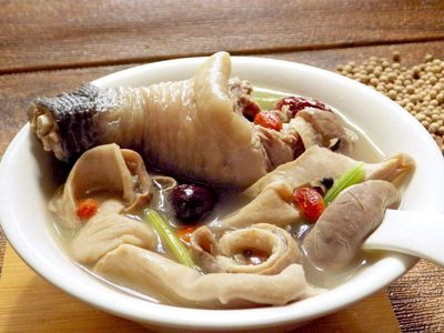 客家胡椒豬肚雞湯