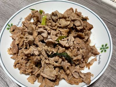 蔥爆梅花豬肉片