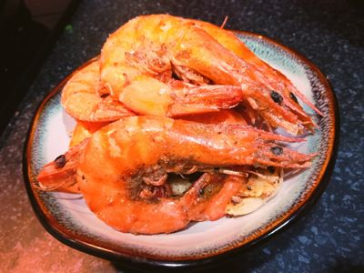 【緊張的】家常鹽焗蝦（三步驟的下酒菜）