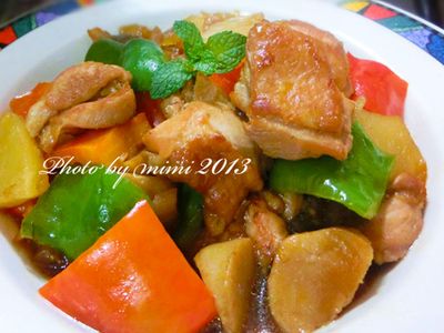 參考食譜 : [萬家香大吟釀薄鹽醬油]鳳梨醬燒雞