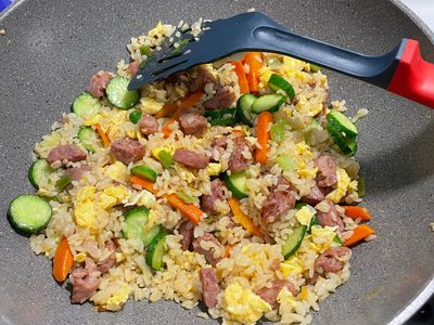 香腸小黃瓜蛋炒飯