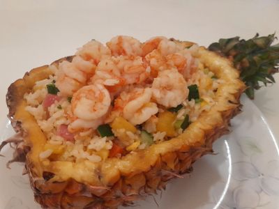 參考食譜 : 鳳梨蝦仁炒飯