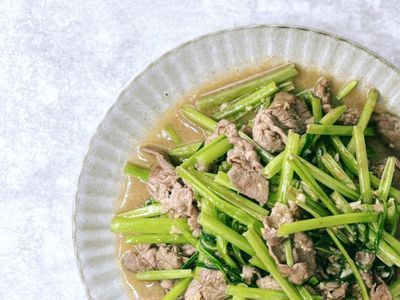 空心菜炒牛肉食譜 ｜肉片不用過油就很鮮嫩