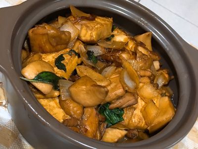 參考食譜 : 雞肉豆腐粉絲煲