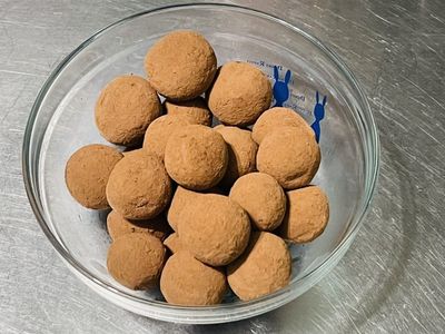 生巧克力「消耗冷凍過的鮮奶油好方法」