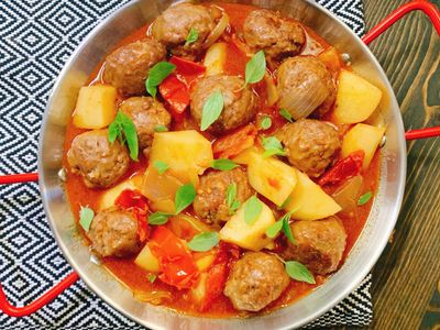 蕃茄馬鈴薯牛肉丸