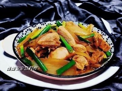 家常菜～洋蔥炒雞腿