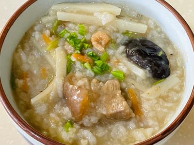 綠竹筍豬肉鹹粥