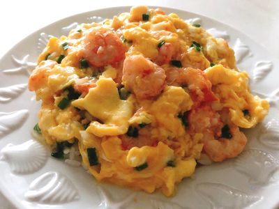 參考食譜 : 滑蛋蝦仁燴飯