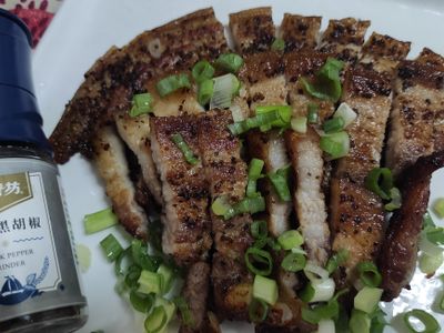 參考食譜 : 香煎僞黑胡椒臘肉