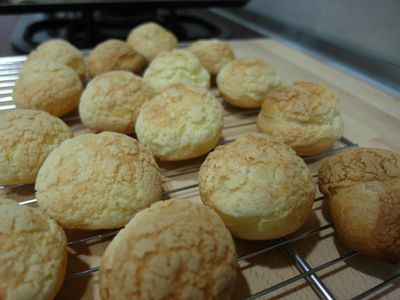 參考食譜 : Licca【脆皮波蘿泡芙】