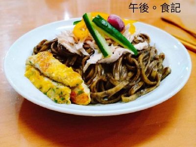 黑芝麻涼麵