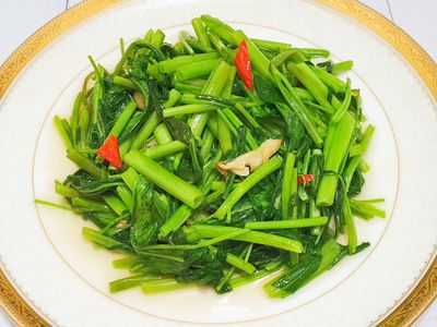 清炒空心菜