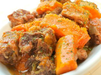 南瓜油漬番茄燉牛肉