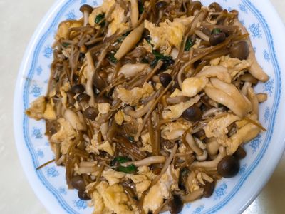 參考食譜 : 滑蛋什錦菇