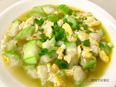 參考食譜 : 蛋炒絲瓜