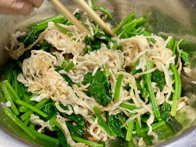 涼拌菠菜 蘿蔔乾絲