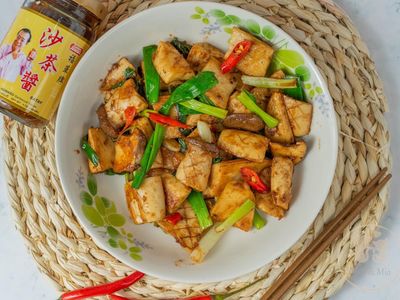 參考食譜 : 沙茶醬炒杏鮑菇