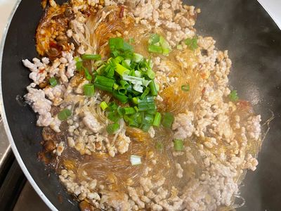 跟自助餐不一樣的「螞蟻上樹」