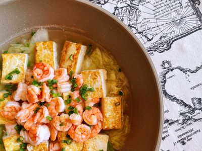 參考食譜 : 蝦仁白菜豆腐煲