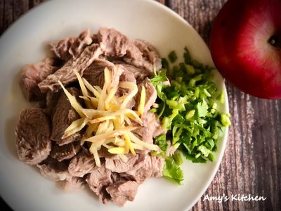 嘴邊肉  (黑白切小菜整理)