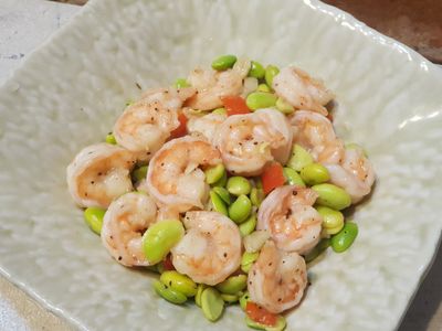 參考食譜 : 毛豆炒鮮蝦仁