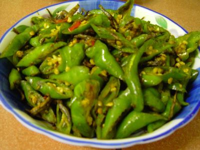 參考食譜 : 辣炒魚乾