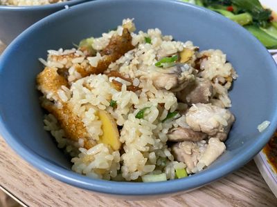 參考食譜 : 香菇麻油雞飯
