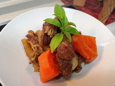 好味紅燒牛根牛肋條