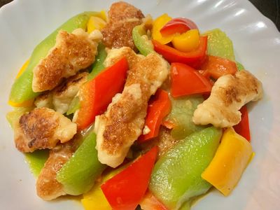 🫑角瓜炒墨魚滑🌶