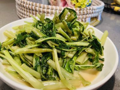 水耕空心菜炒豆腐乳