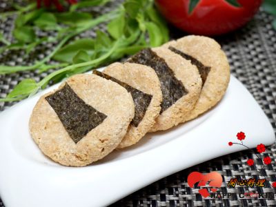 參考食譜 : 海苔豆渣低卡健康餅(可素食)