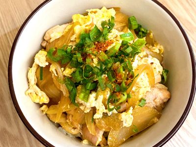 參考食譜 : 親子丼