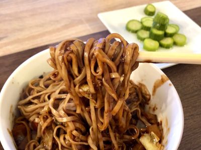 參考食譜 : 韓式炸醬麵（簡易版）