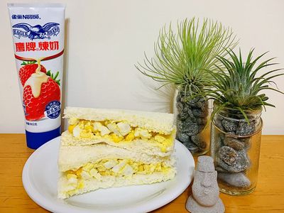 煉奶玉米三明治