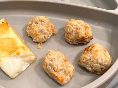 參考食譜 : 寶寶副食品 一口肉丸 9m