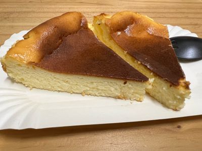 參考食譜 : 巴斯克乳酪蛋糕