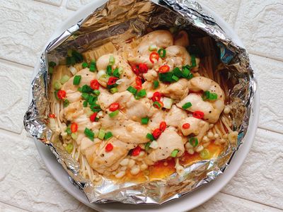 參考食譜 : 金針菇悶雞肉