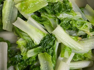 參考食譜 : 薑絲炒小白菜