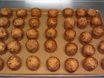 參考食譜 : 彰化知名養樂多做的桂圓蛋糕