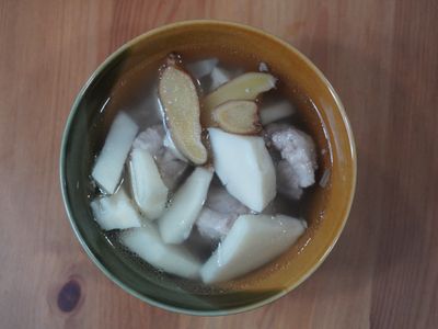 竹筍排骨湯