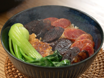 參考食譜 : 經典港式煲仔飯