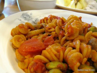 參考食譜 : 義式蔬食番茄螺旋麵