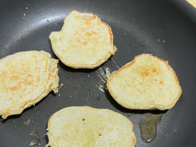 寶寶手指食物-口感香蕉鬆餅（8m)